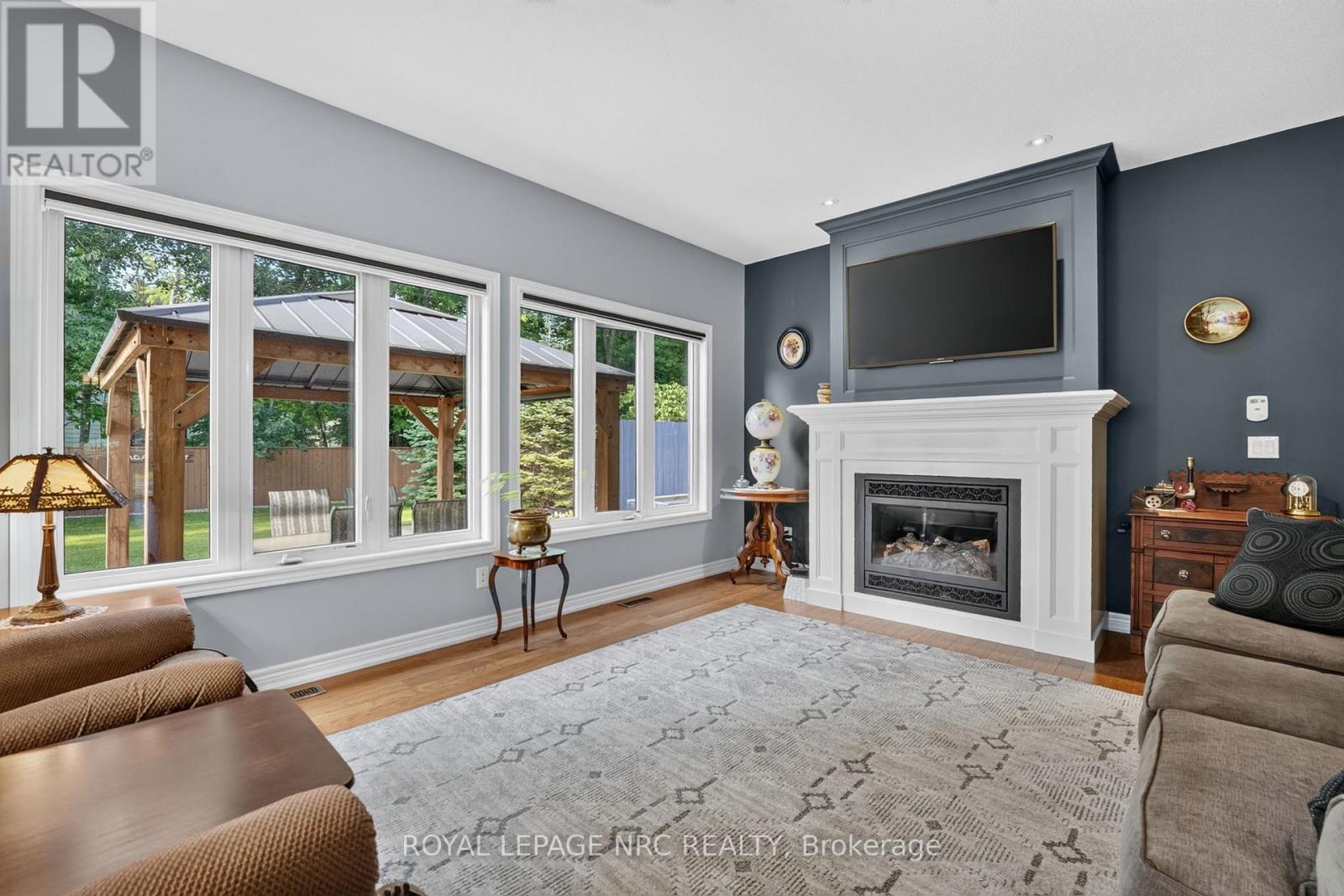 3307 RISELAY AVENUE - 19