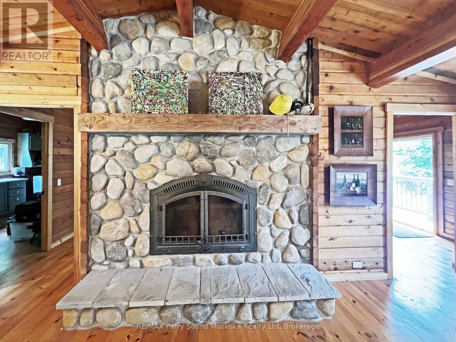 215 CRANE LAKE WATER - 25