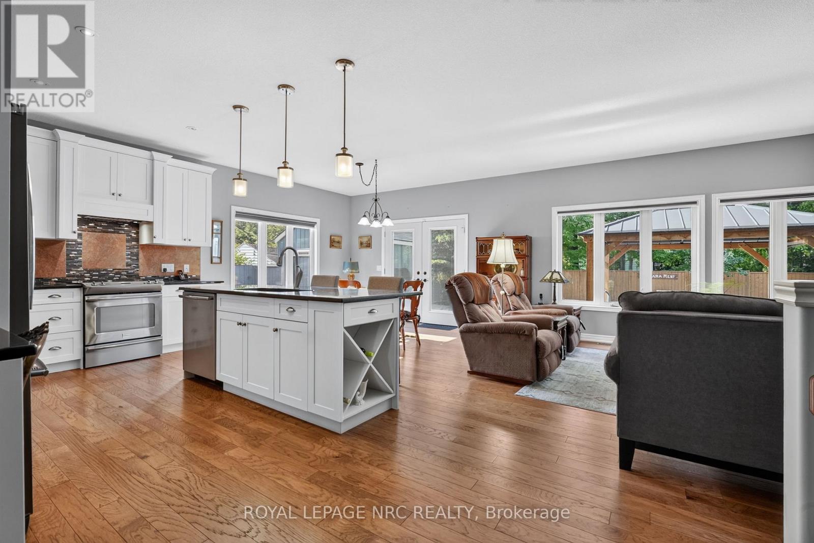 3307 RISELAY AVENUE - 10
