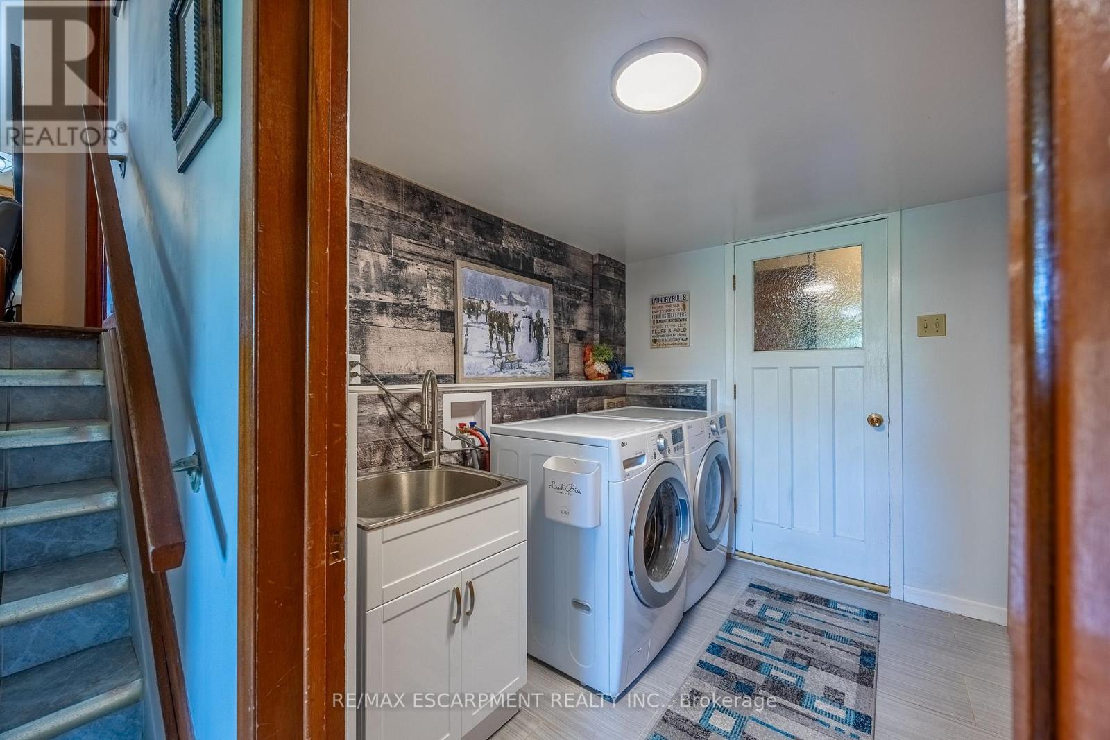 1712 VITTORIA ROAD - 19