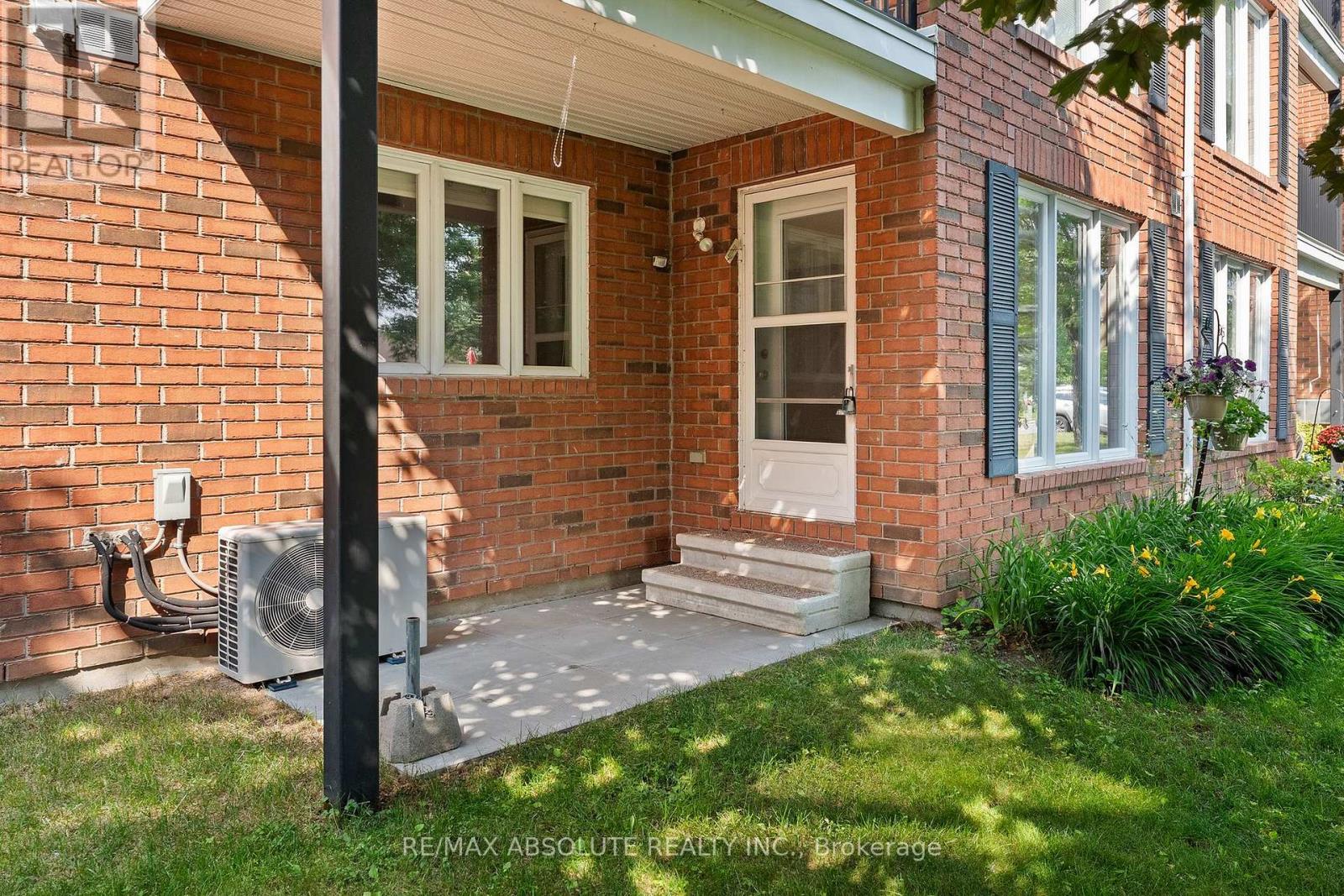 #107 16 SHEFFIELD STREET - 22