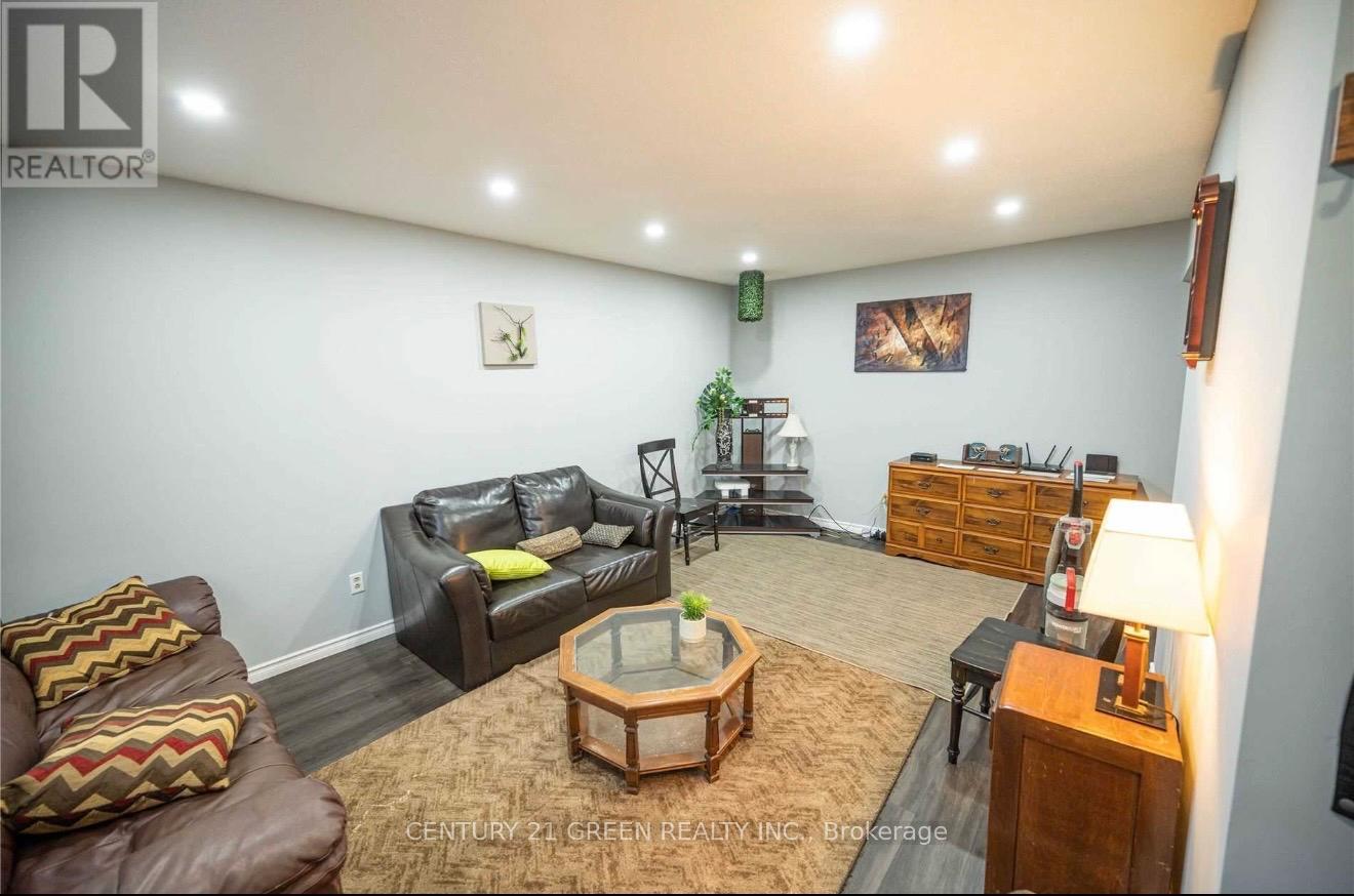 391 ADMIRAL DRIVE - 5