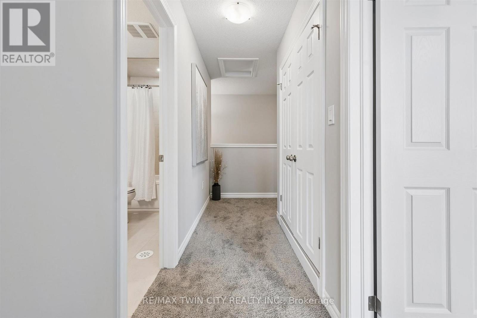 9 LOMOND LANE - Image 31