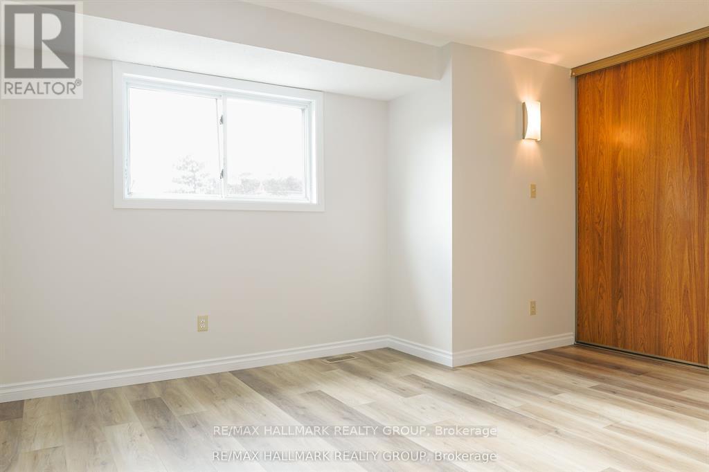 #122 2624 PIMLICO CRESCENT - 16