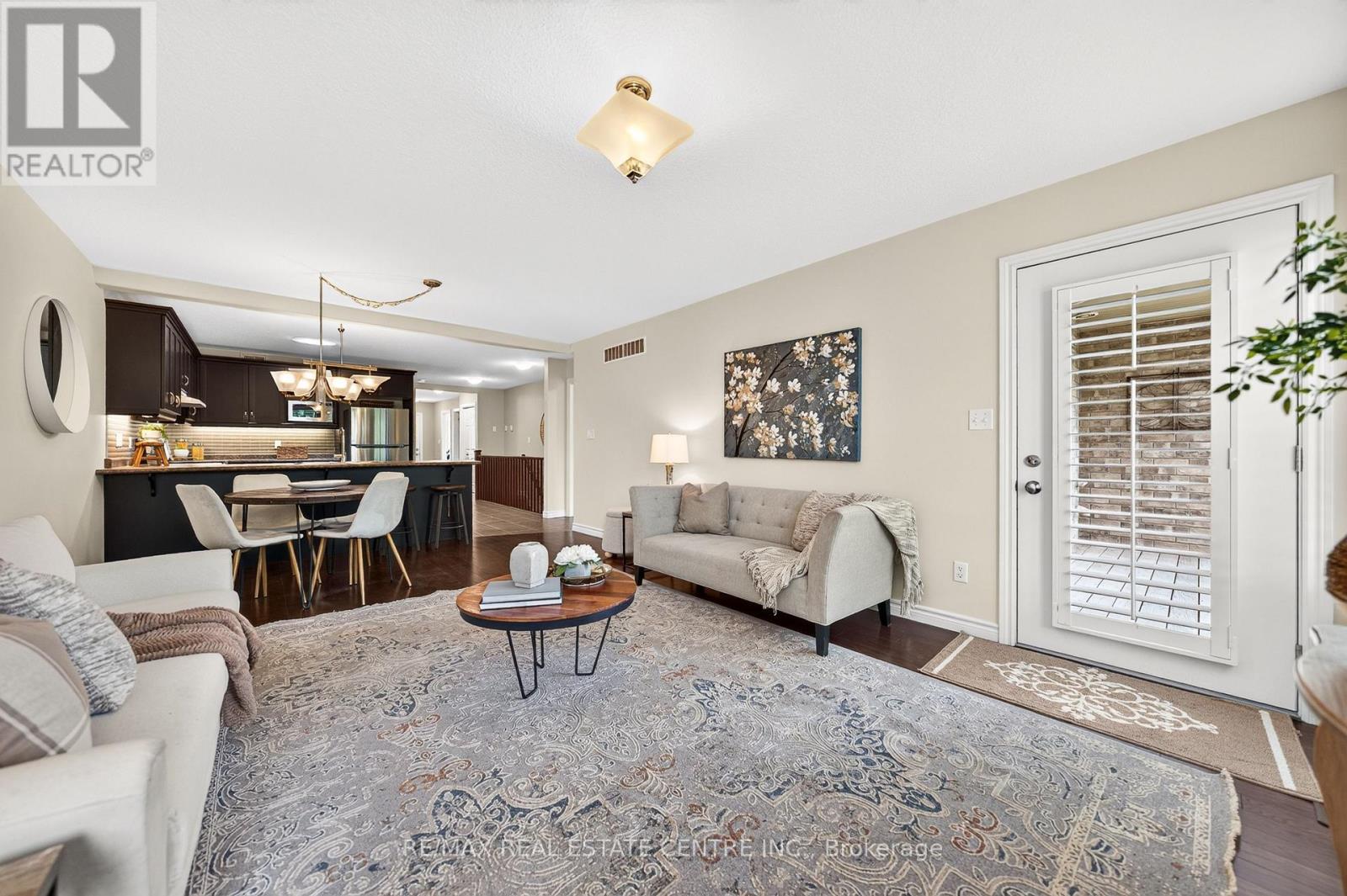 #38 35 GREEN GATE BOULEVARD - 19