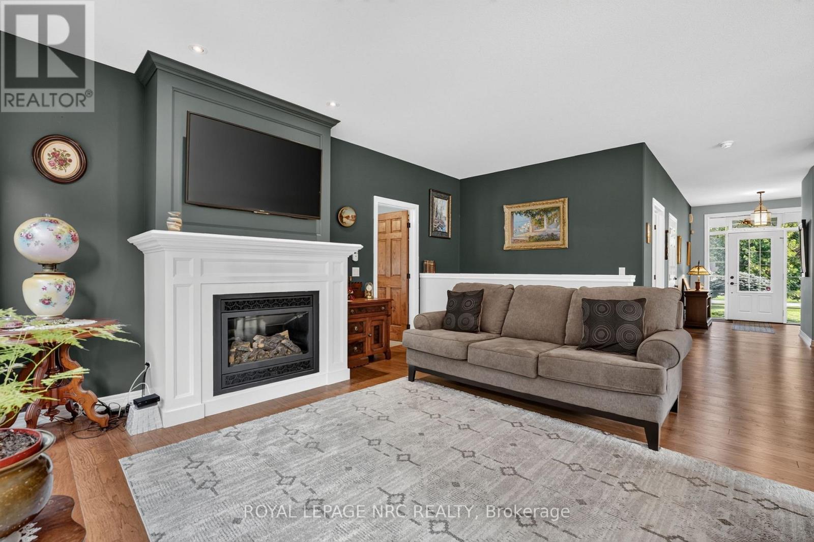 3307 RISELAY AVENUE - 21