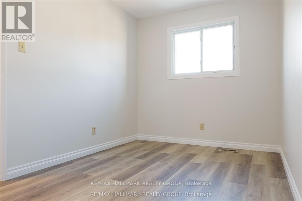 #122 2624 PIMLICO CRESCENT - 23