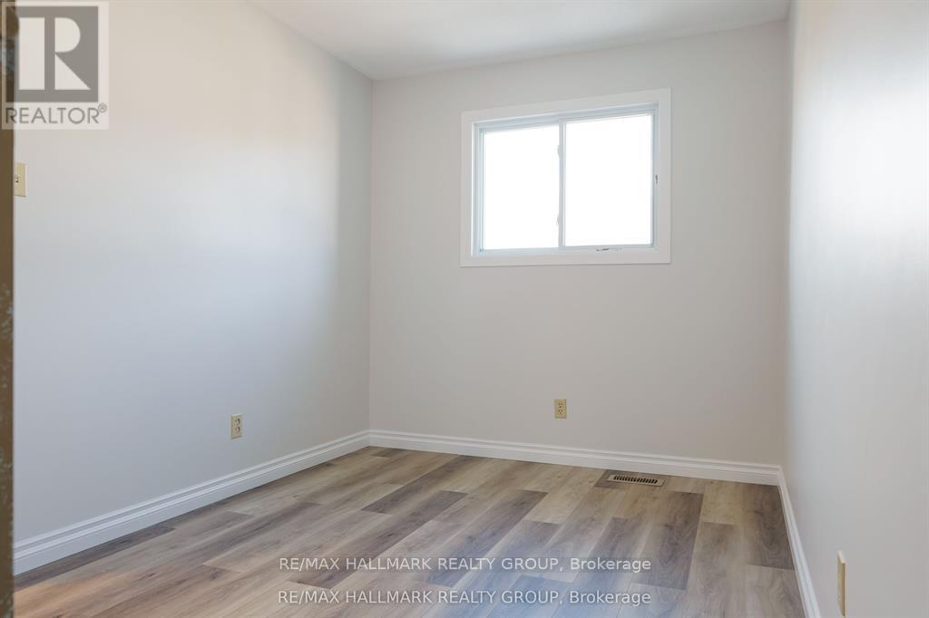 #122 2624 PIMLICO CRESCENT - 24