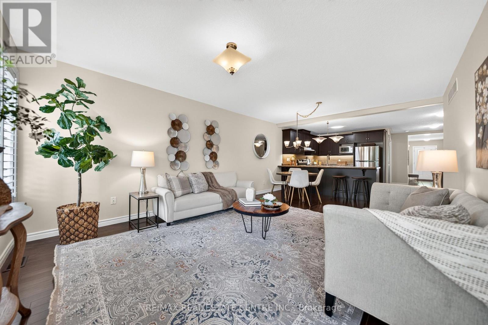 #38 35 GREEN GATE BOULEVARD - 20