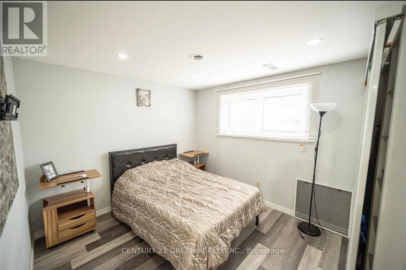 391 ADMIRAL DRIVE - 15