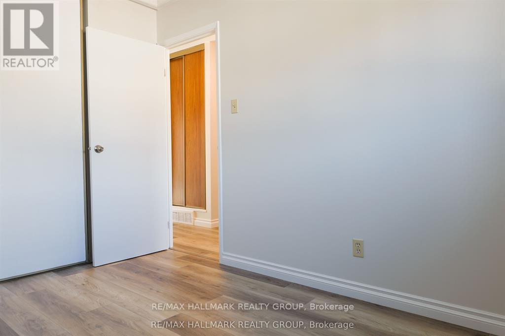 #122 2624 PIMLICO CRESCENT - 25