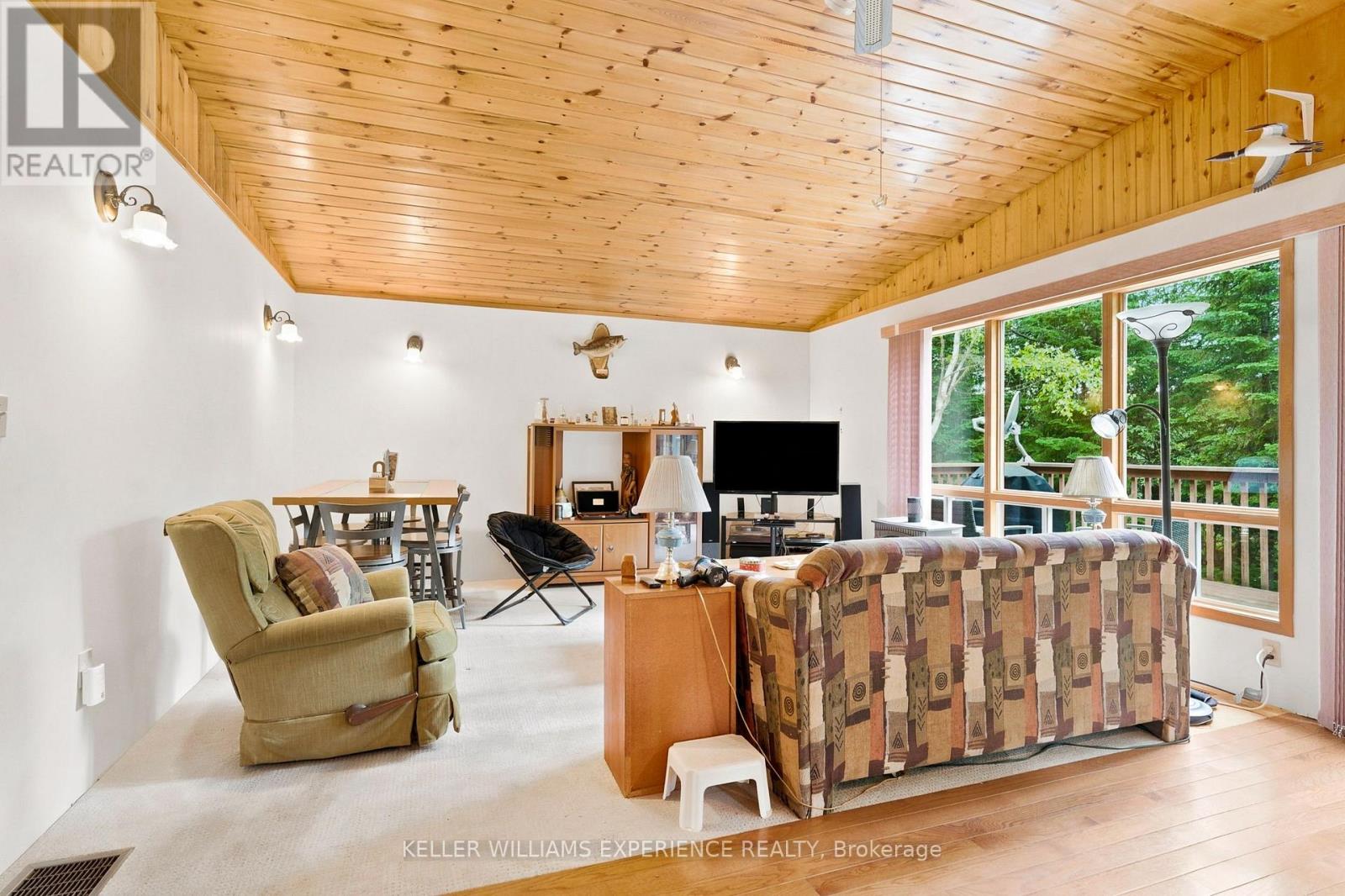 1689 BRAELOCH ROAD - 16