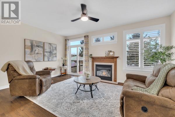 251 ROYAL LANDING GATE - Image 12