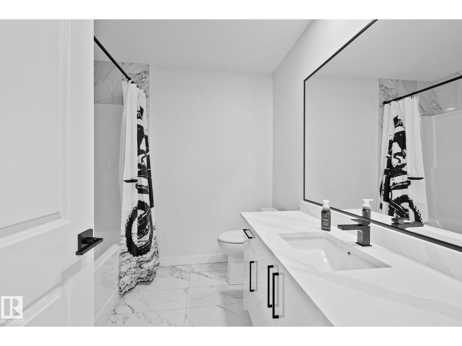 26 CHAMBERY CR — photo 27