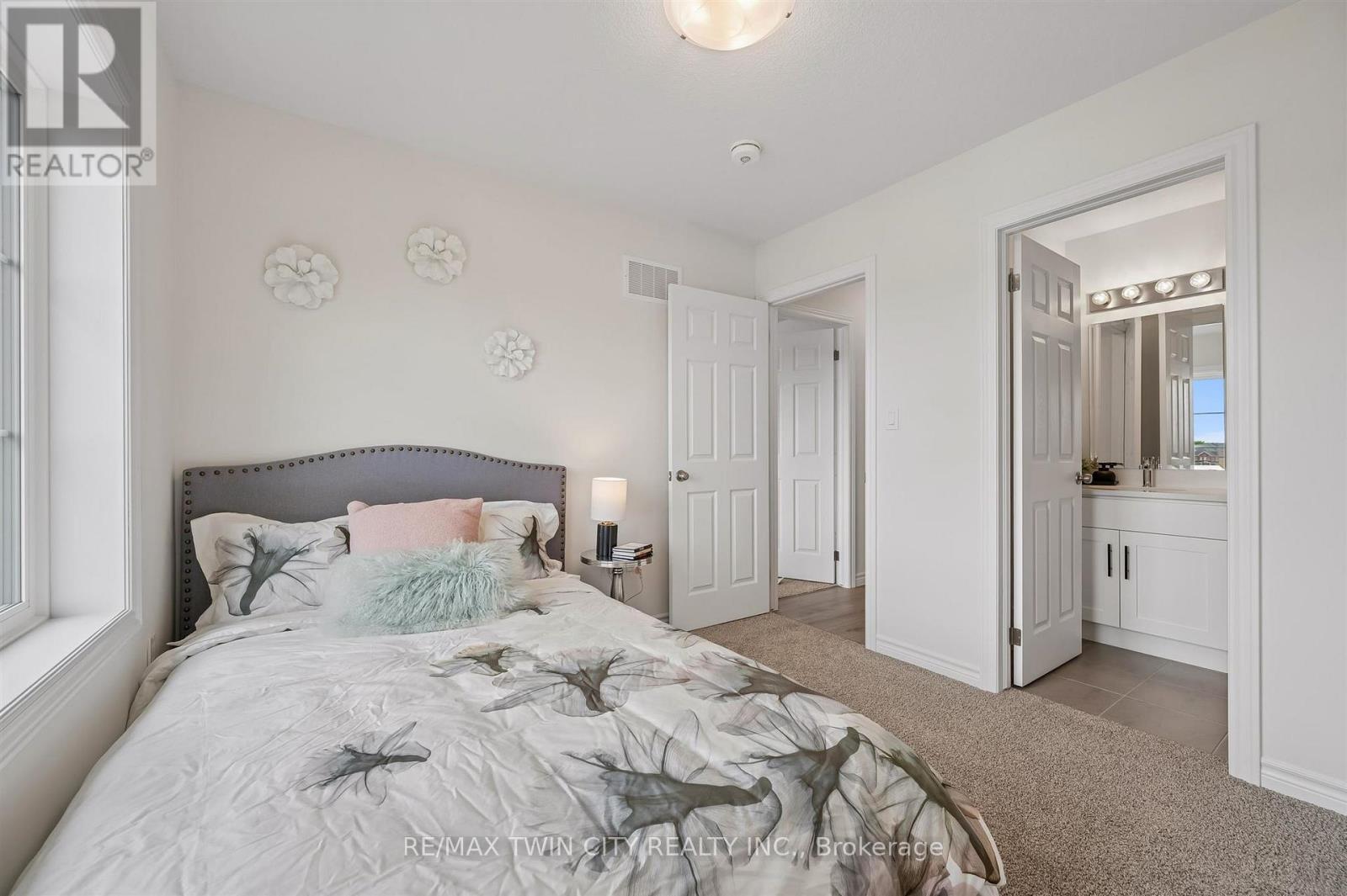 80 LOMOND LANE - Image 32