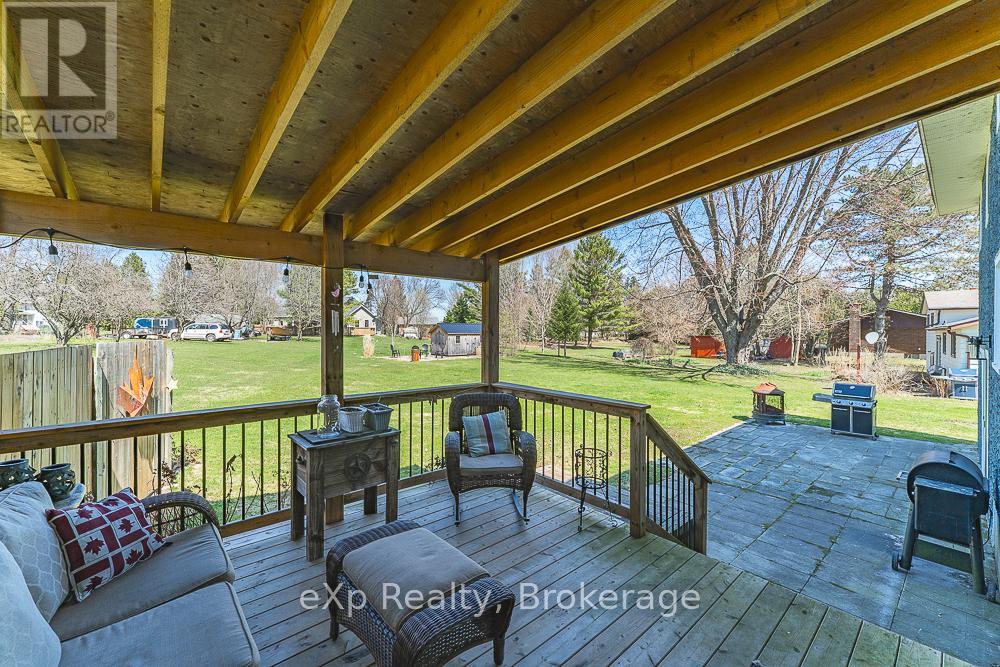 670 JOYNT STREET - 44
