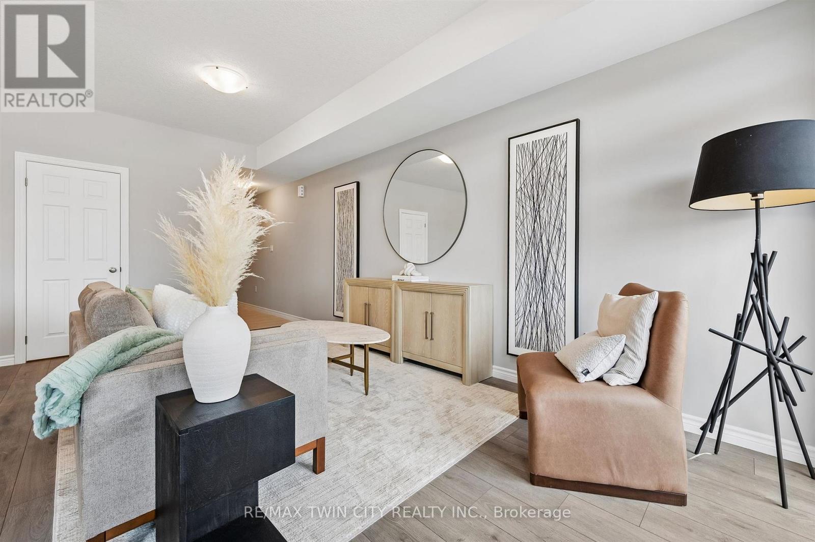 9 LOMOND LANE - Image 11