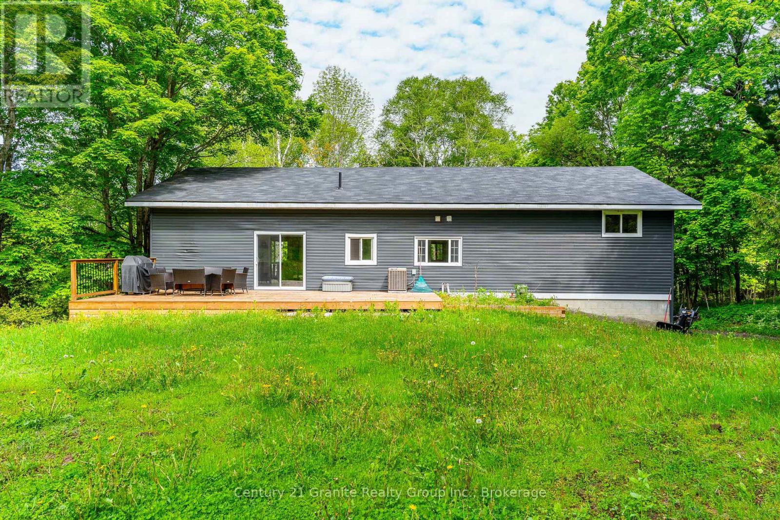 1630 KASHAGAWIGAMOG LAKE ROAD - 47