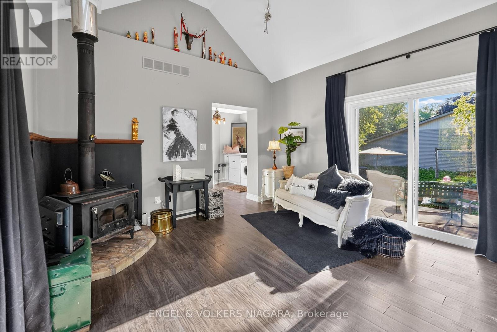 24 MILL AVENUE - 17
