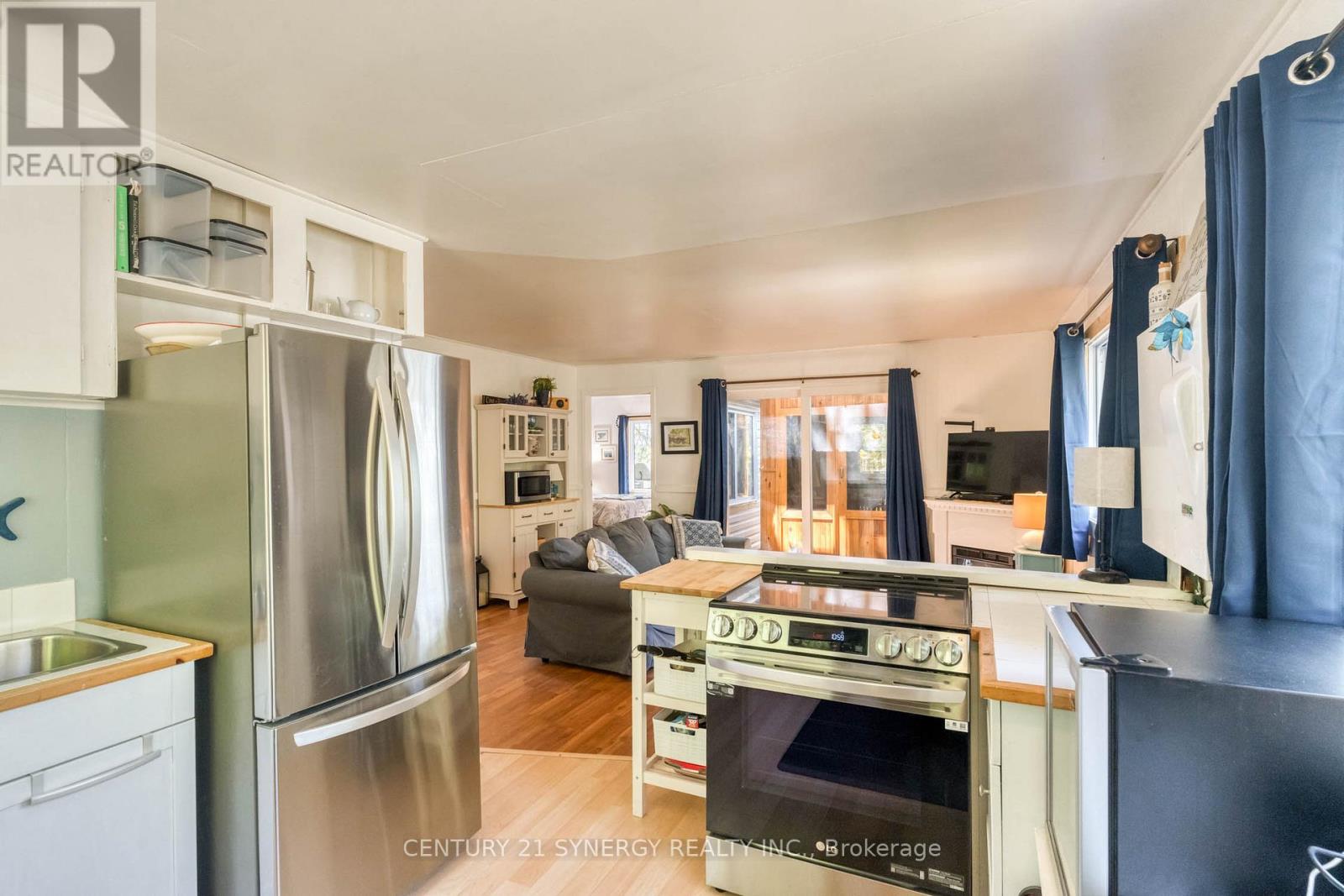 664 RABY ROAD - 19