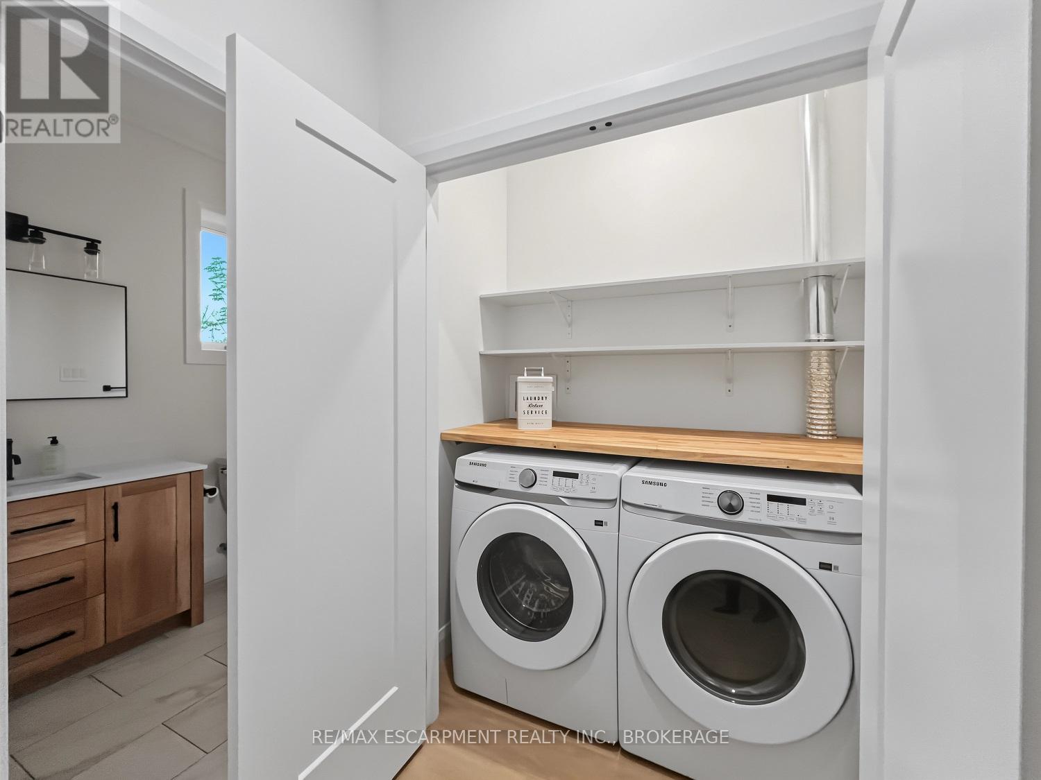 165 WILSON DRIVE - Image 36