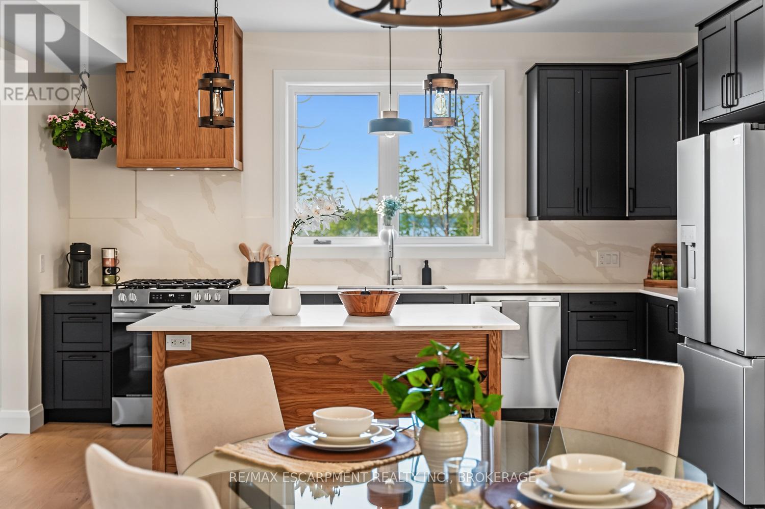 165 WILSON DRIVE - Image 26