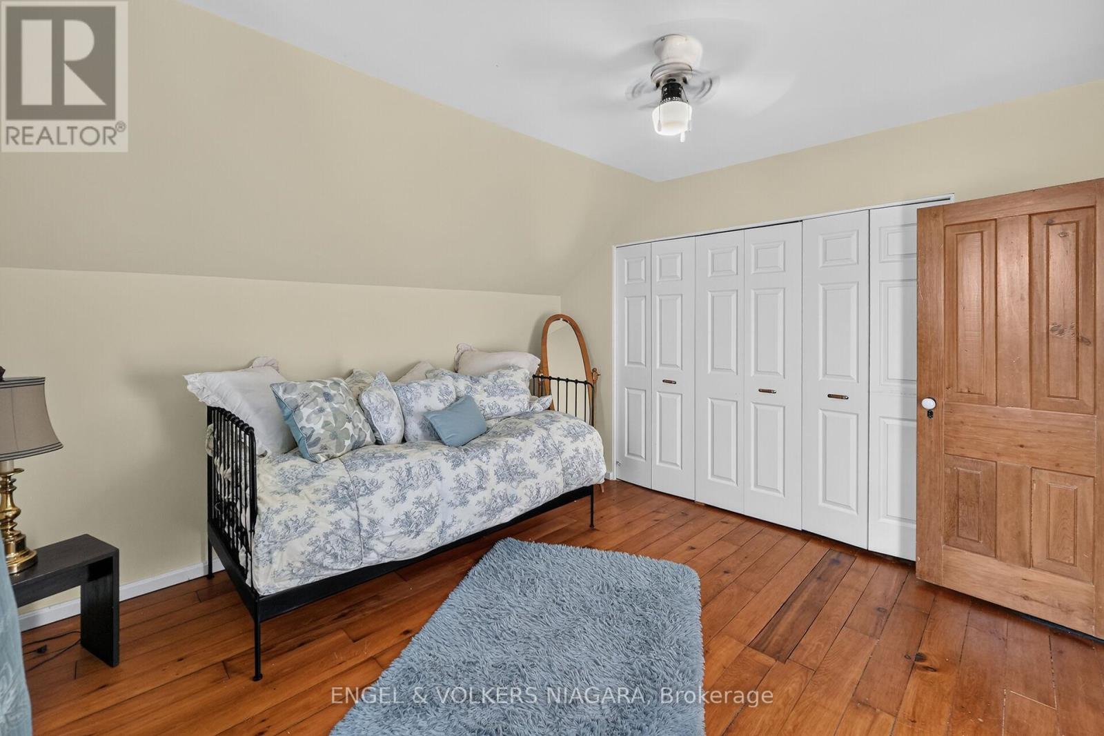 24 MILL AVENUE - 25