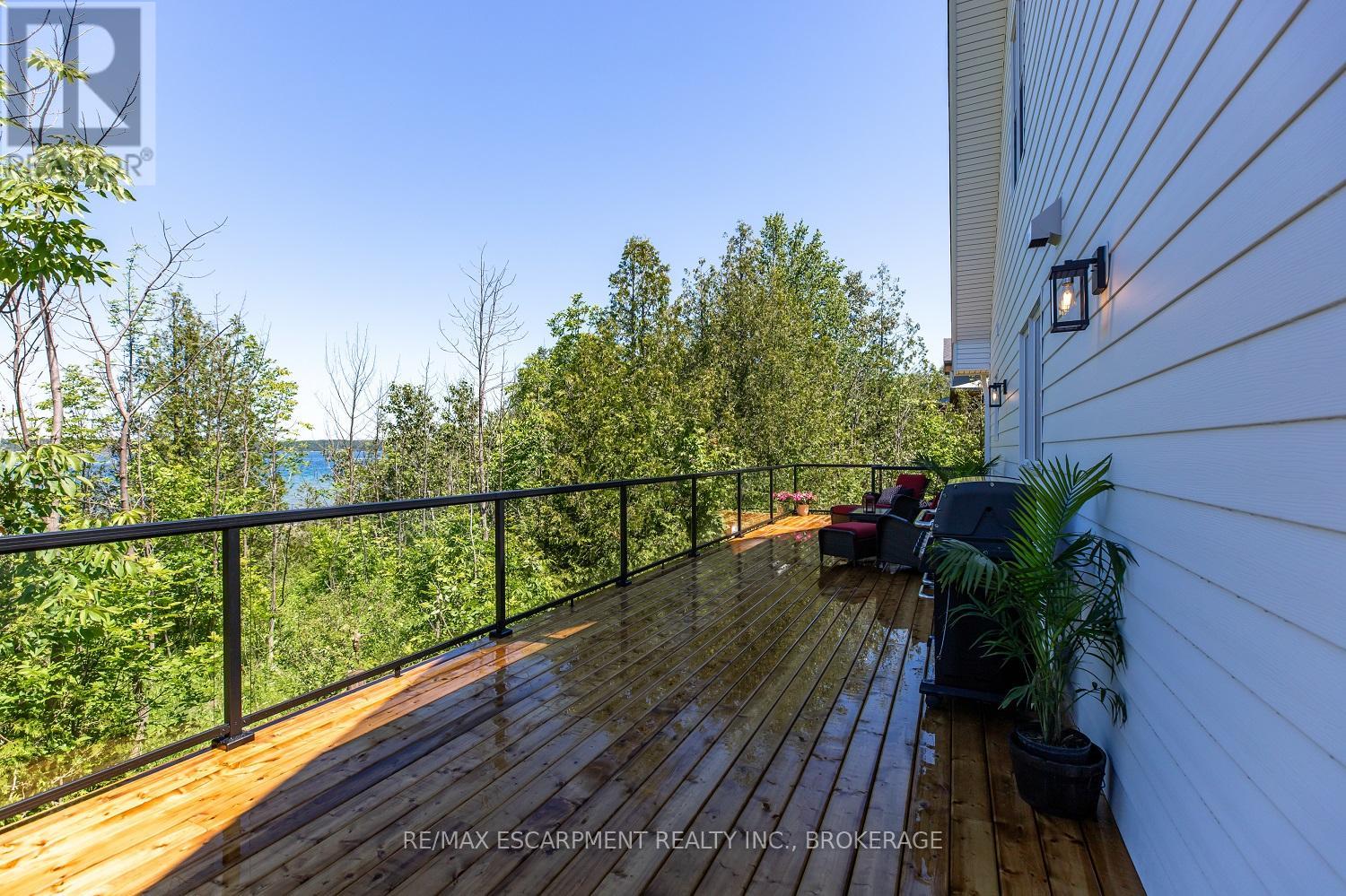 165 WILSON DRIVE - Image 20