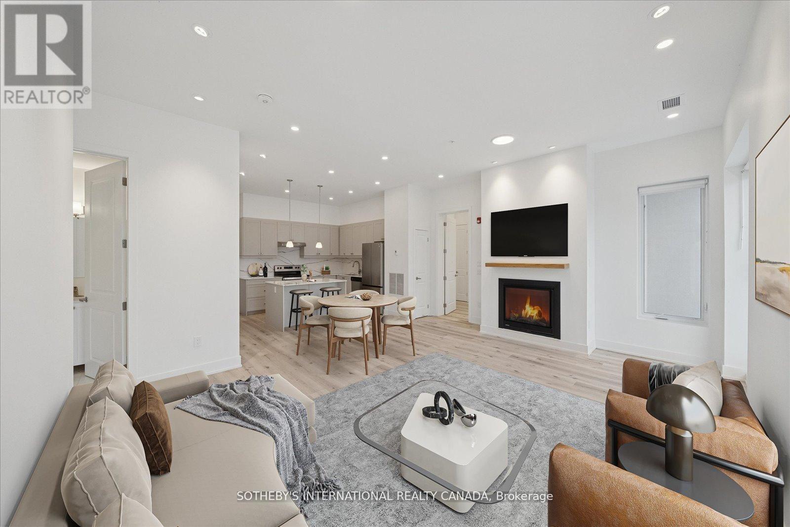 PENTHOUSE 1 - 19A WEST STREET N - 11