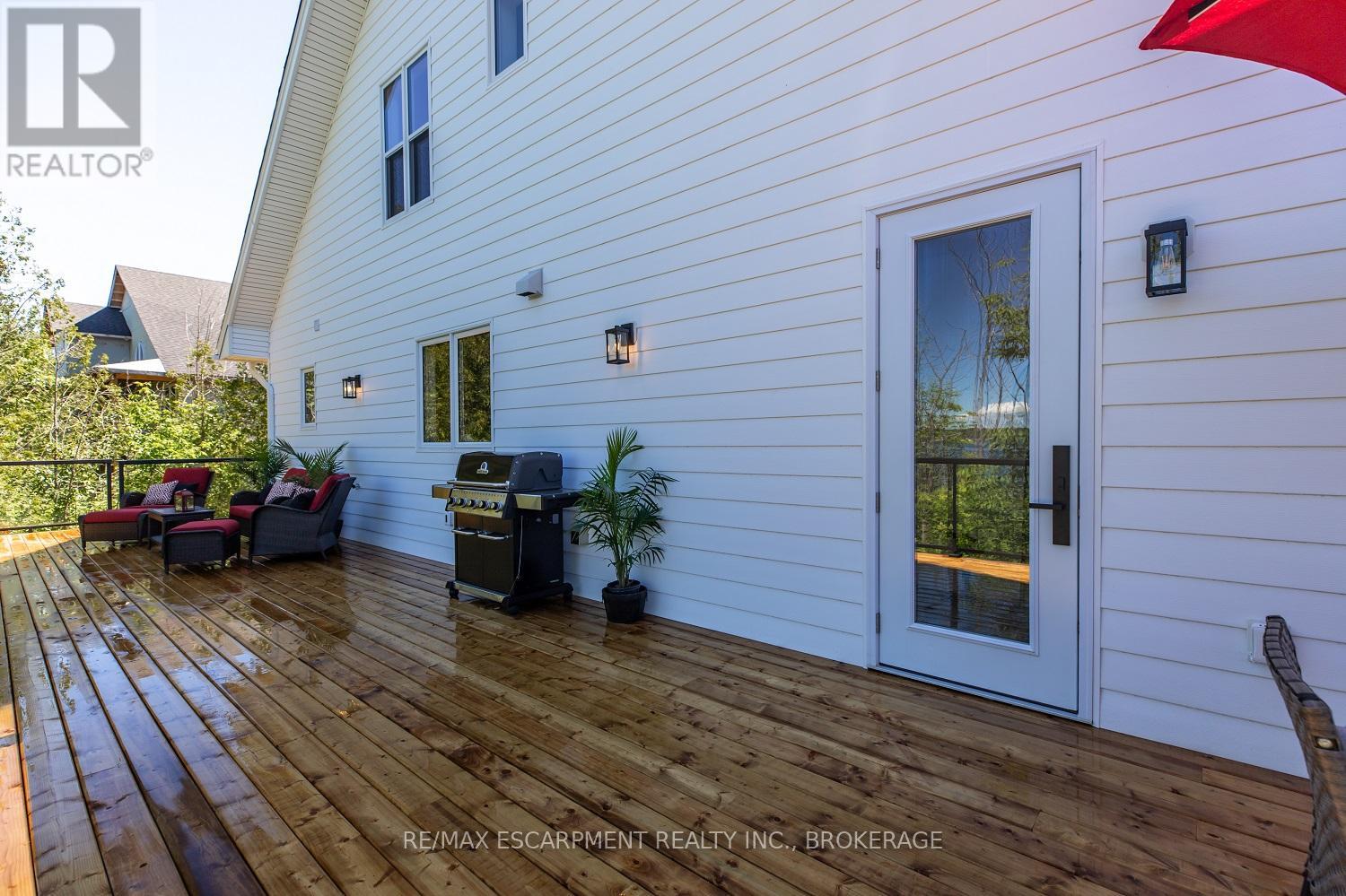 165 WILSON DRIVE - Image 22