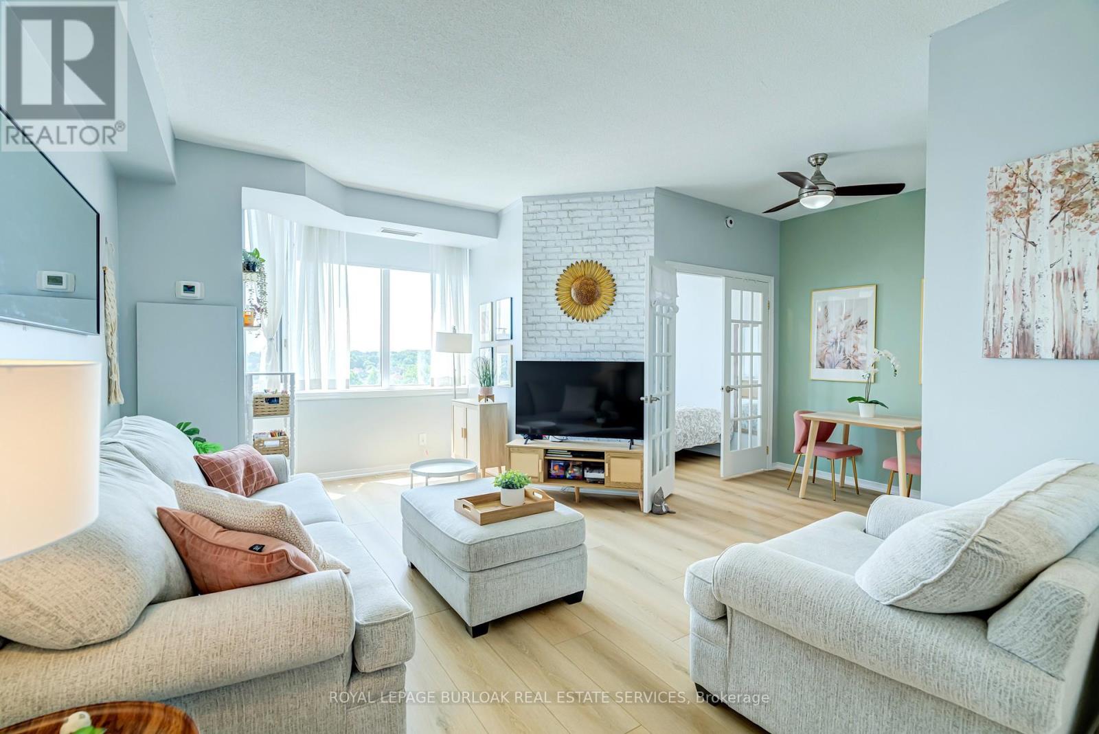 #804 200 LIMERIDGE ROAD W - 2