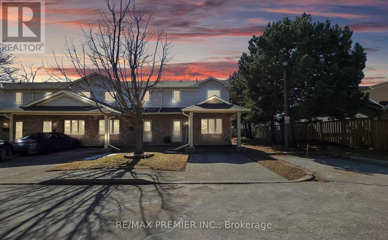#13 9 WENTWORTH DRIVE - 1