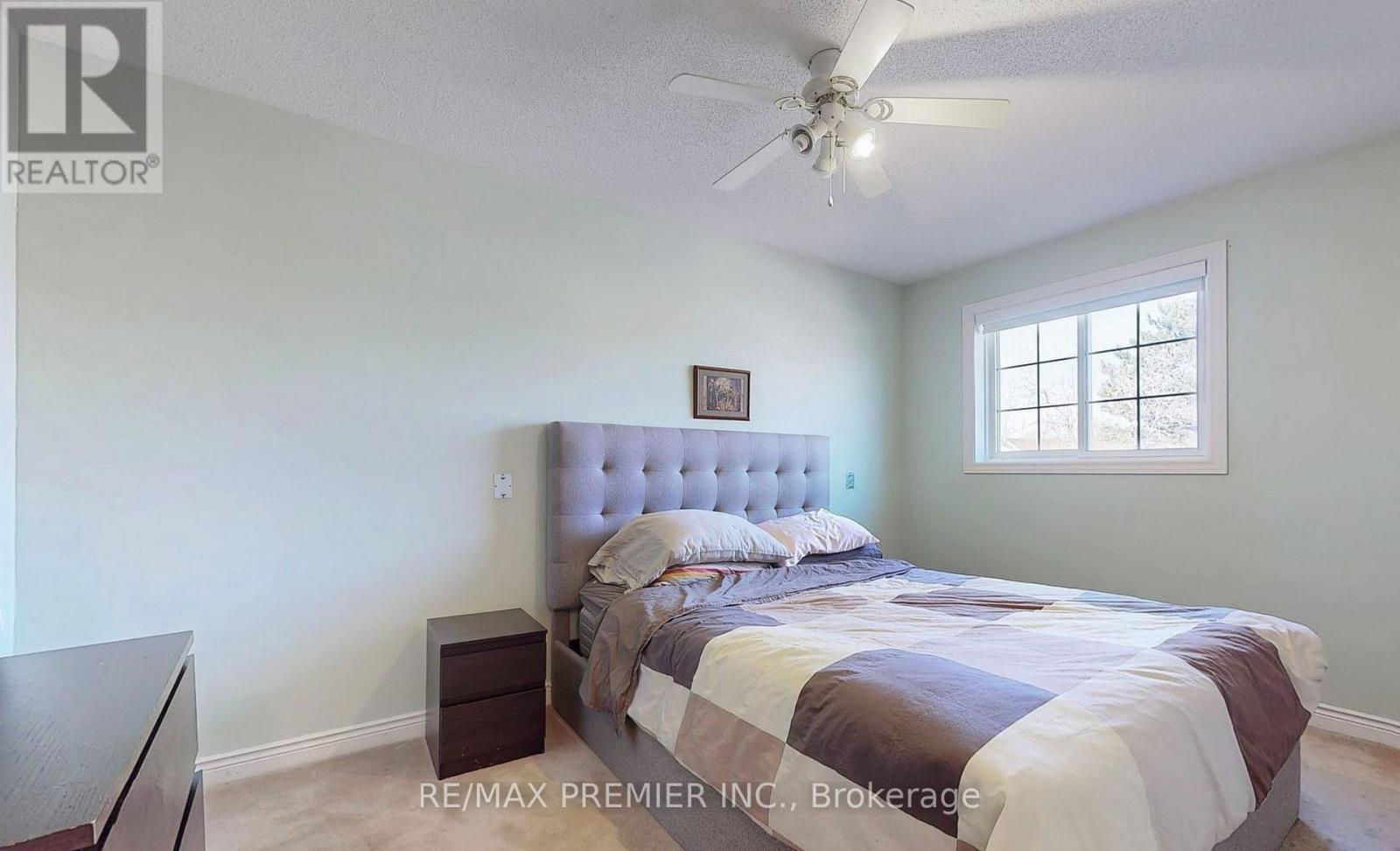 #13 9 WENTWORTH DRIVE - 23