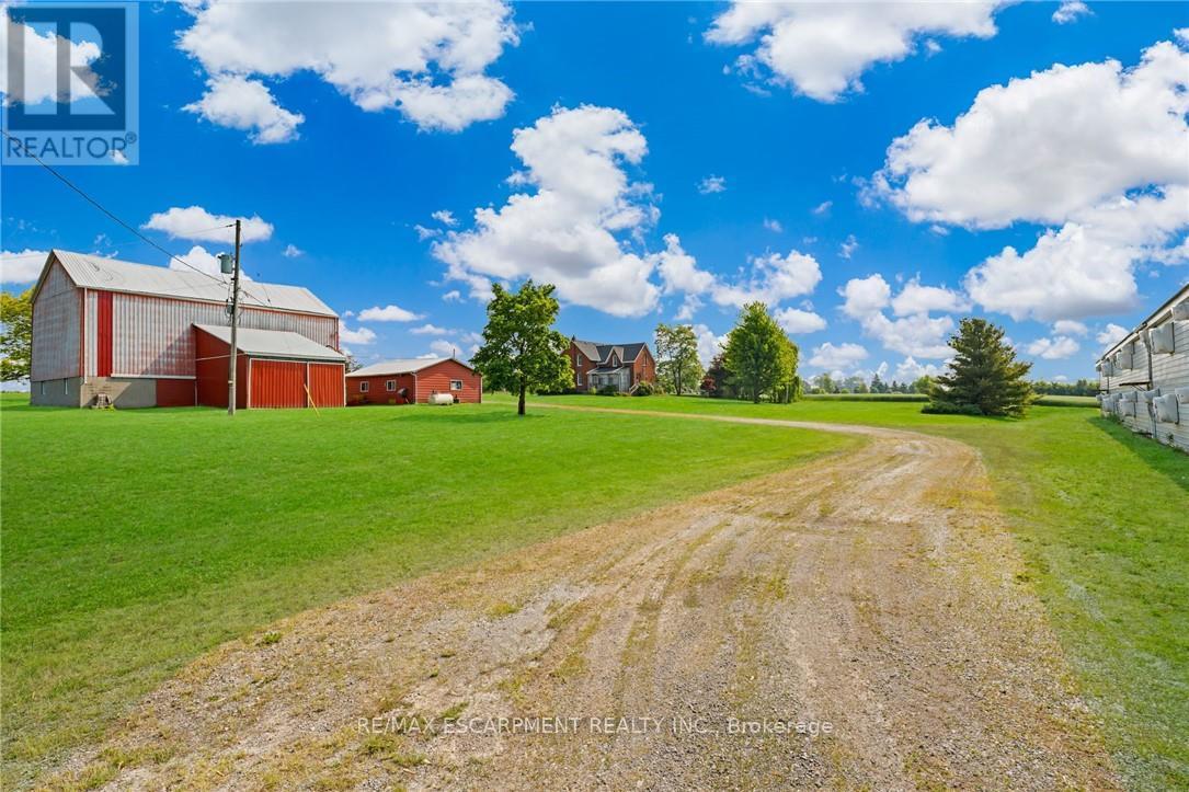 4932 FLY ROAD - 29