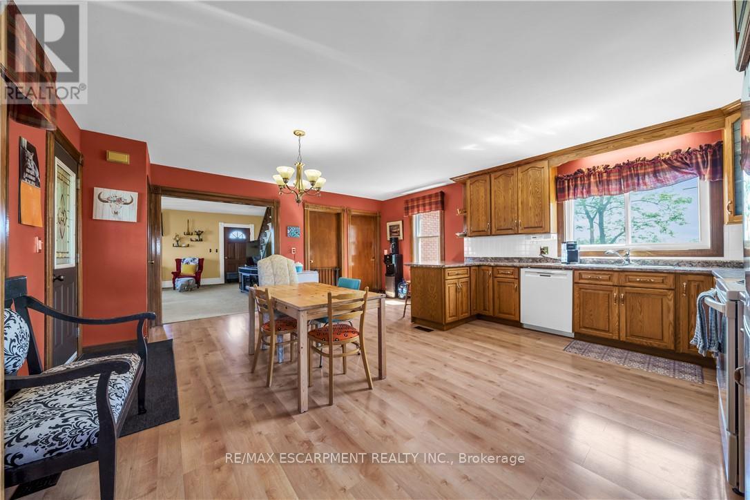 4932 FLY ROAD - 13