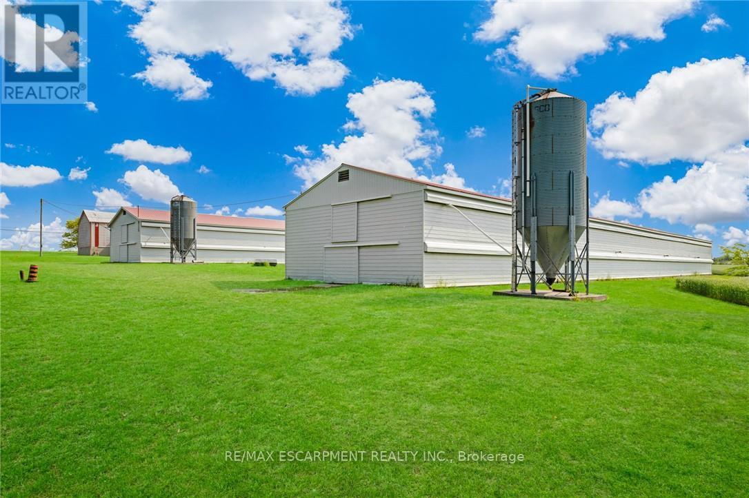 4932 FLY ROAD - 31