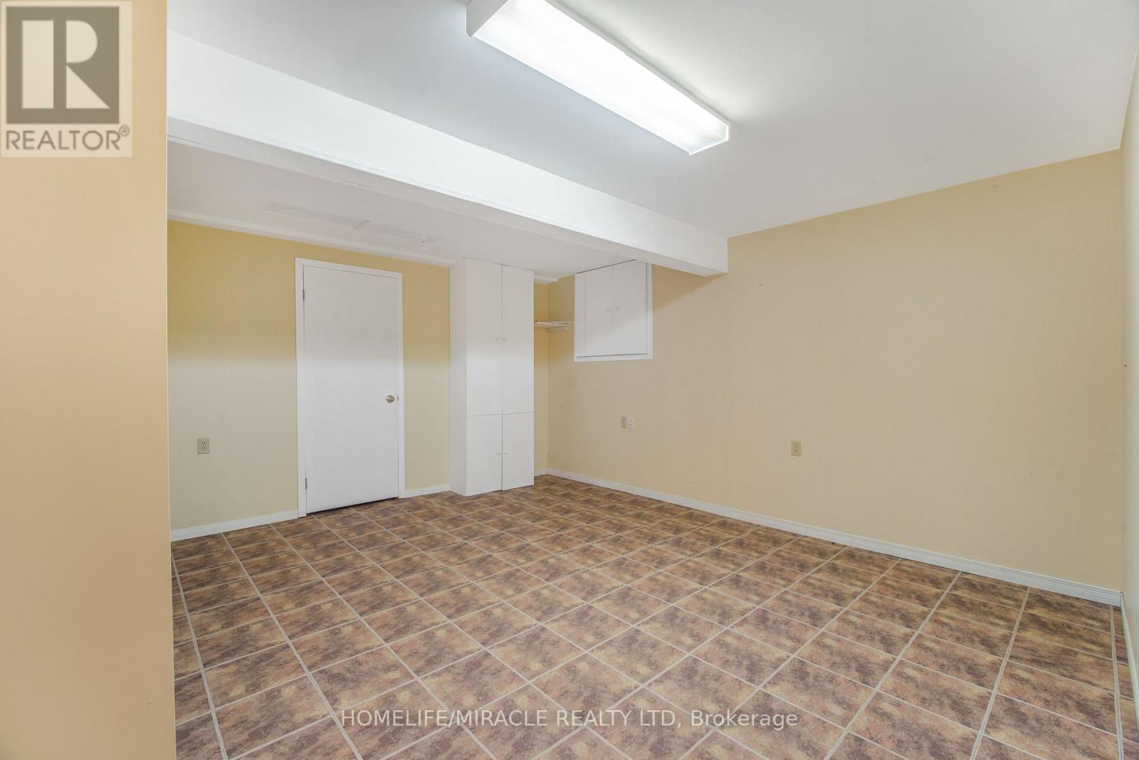 23 MILLPOND PLACE - Image 40
