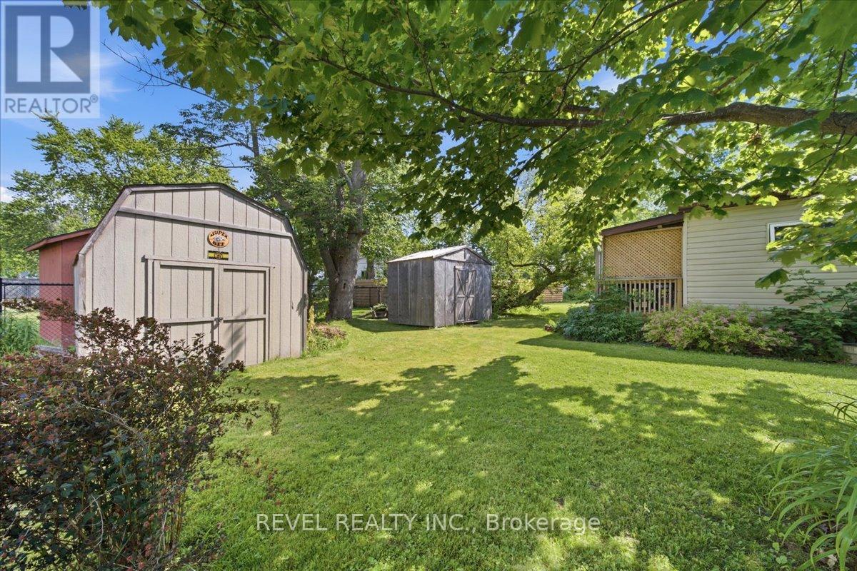 13 WINGER DRIVE - 25