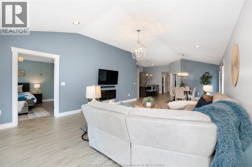 1173 KASSAS STREET - 17