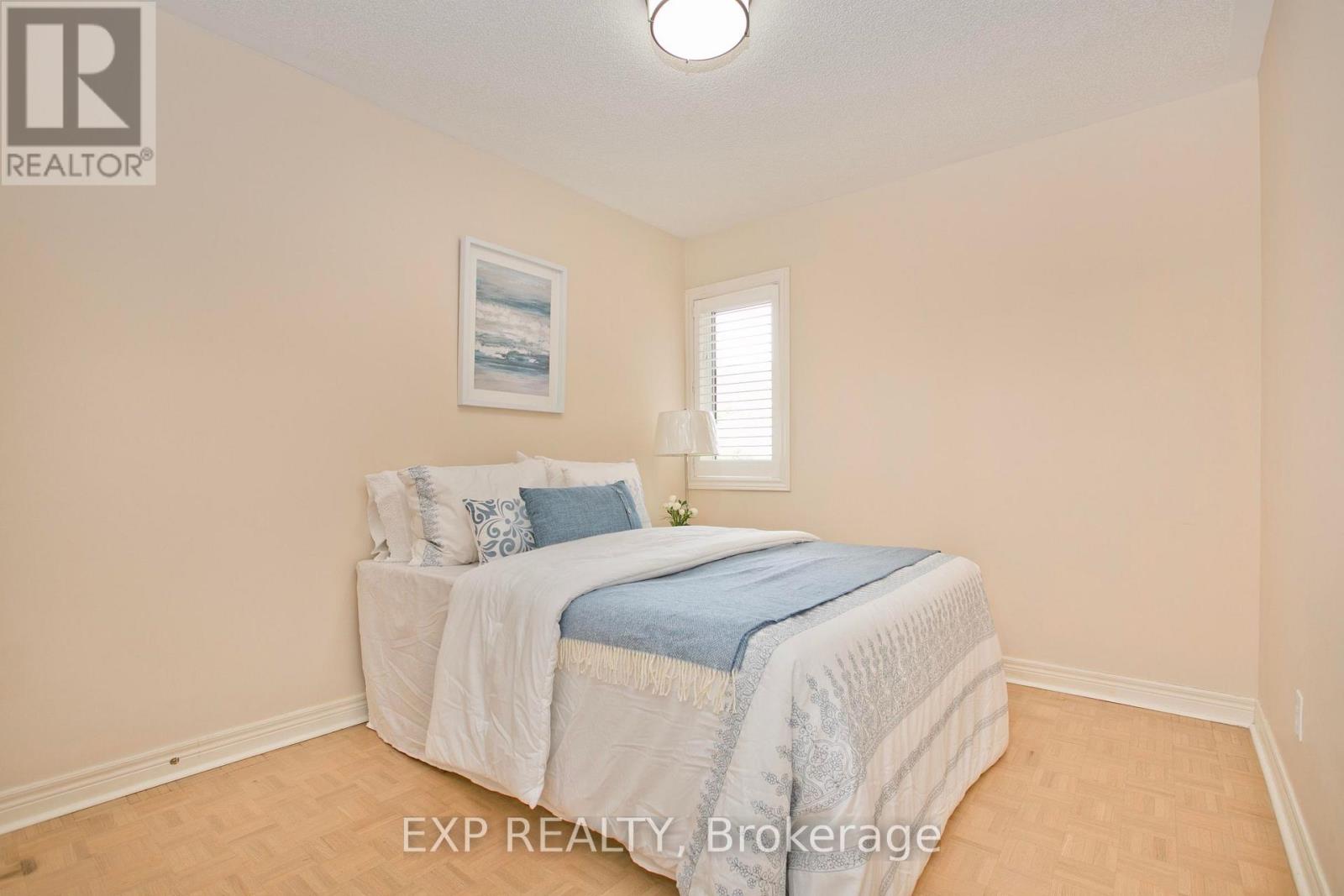 55 SANDWAY CRESCENT - 19