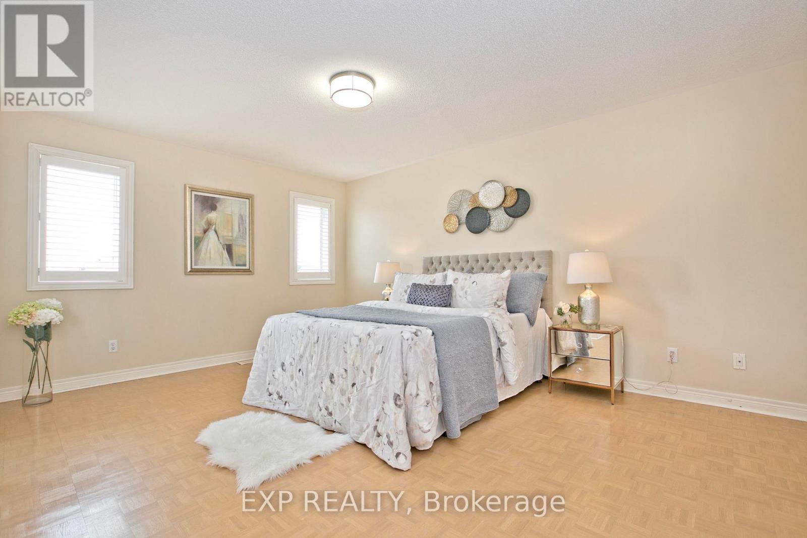 55 SANDWAY CRESCENT - 21