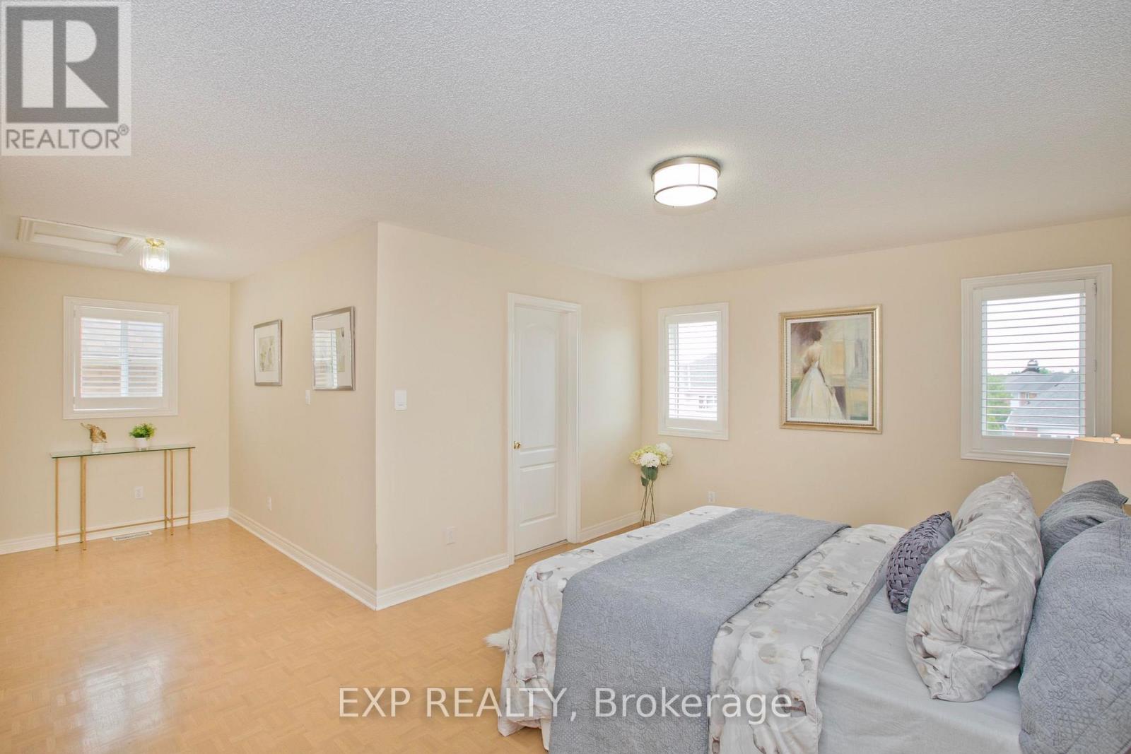55 SANDWAY CRESCENT - 22
