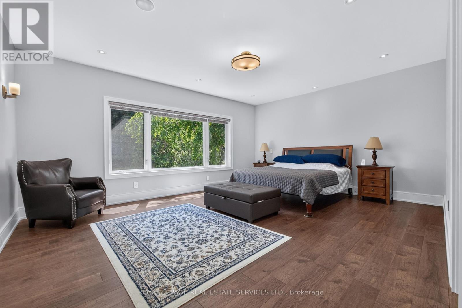 1568 BROADMOOR AVENUE - 22