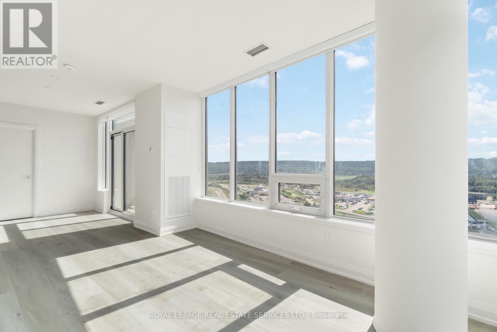 #1702 385 WINSTON ROAD - 23
