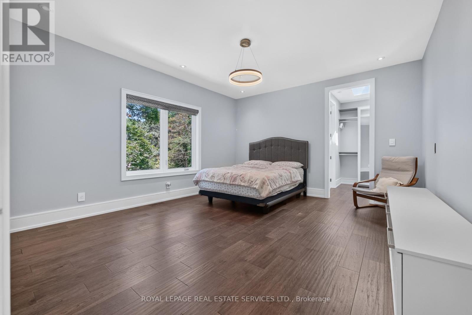 1568 BROADMOOR AVENUE - 32