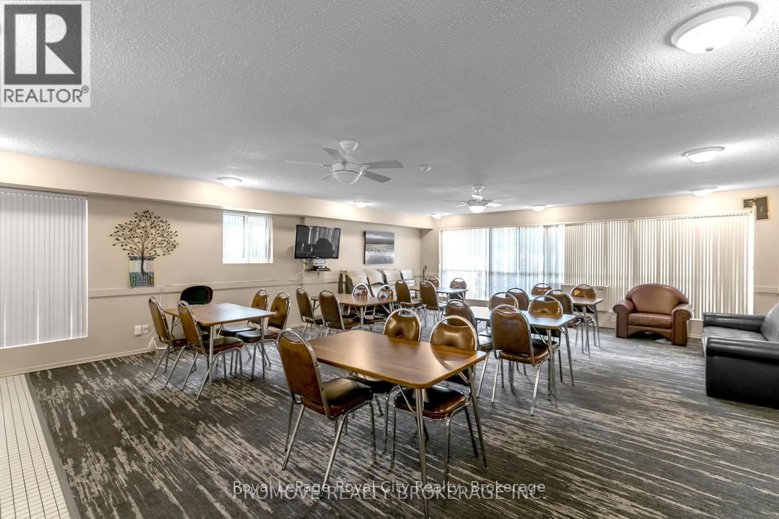 #906 358 WATERLOO AVENUE - 20