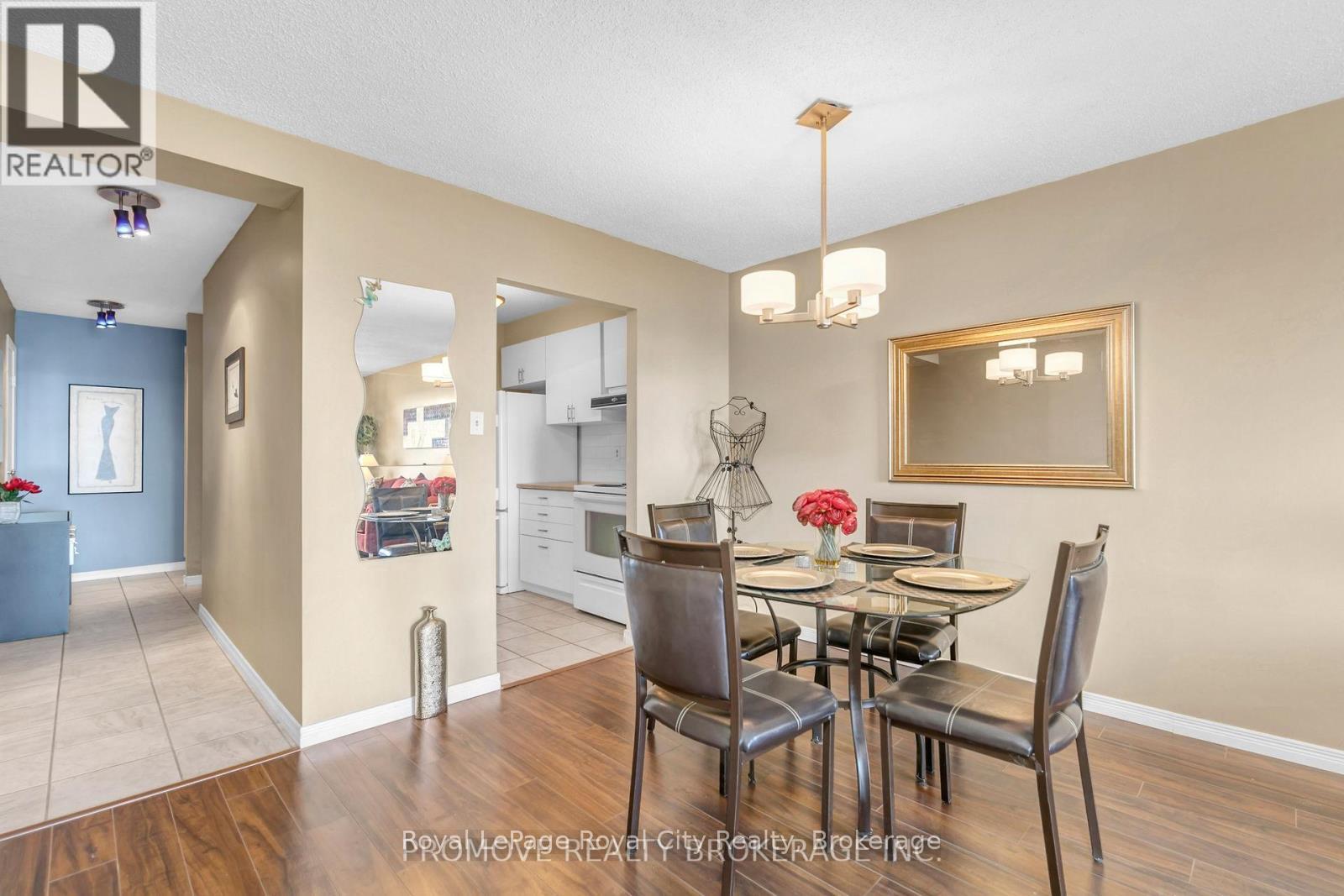 #906 358 WATERLOO AVENUE - 7