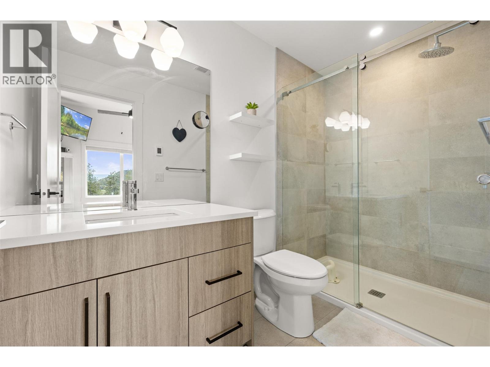 #25 2835 Canyon Crest Drive - 24