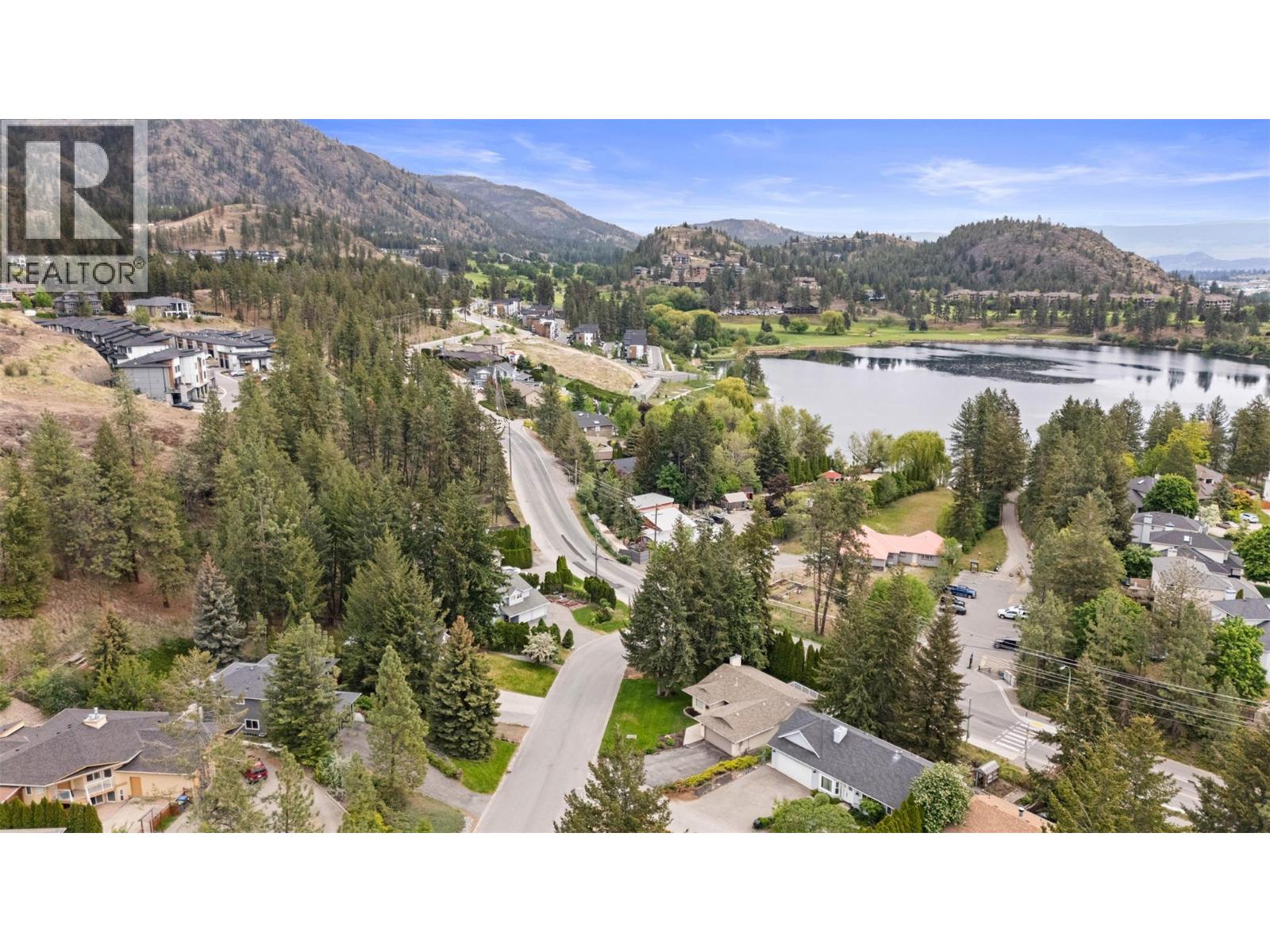 #25 2835 Canyon Crest Drive - 33