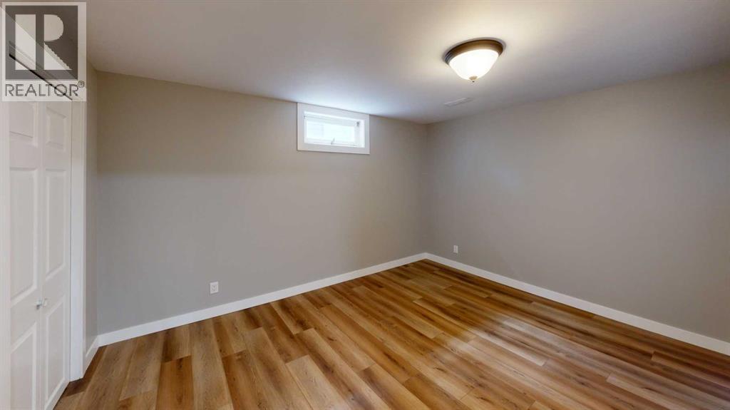 11 Crescent Heights — photo 18